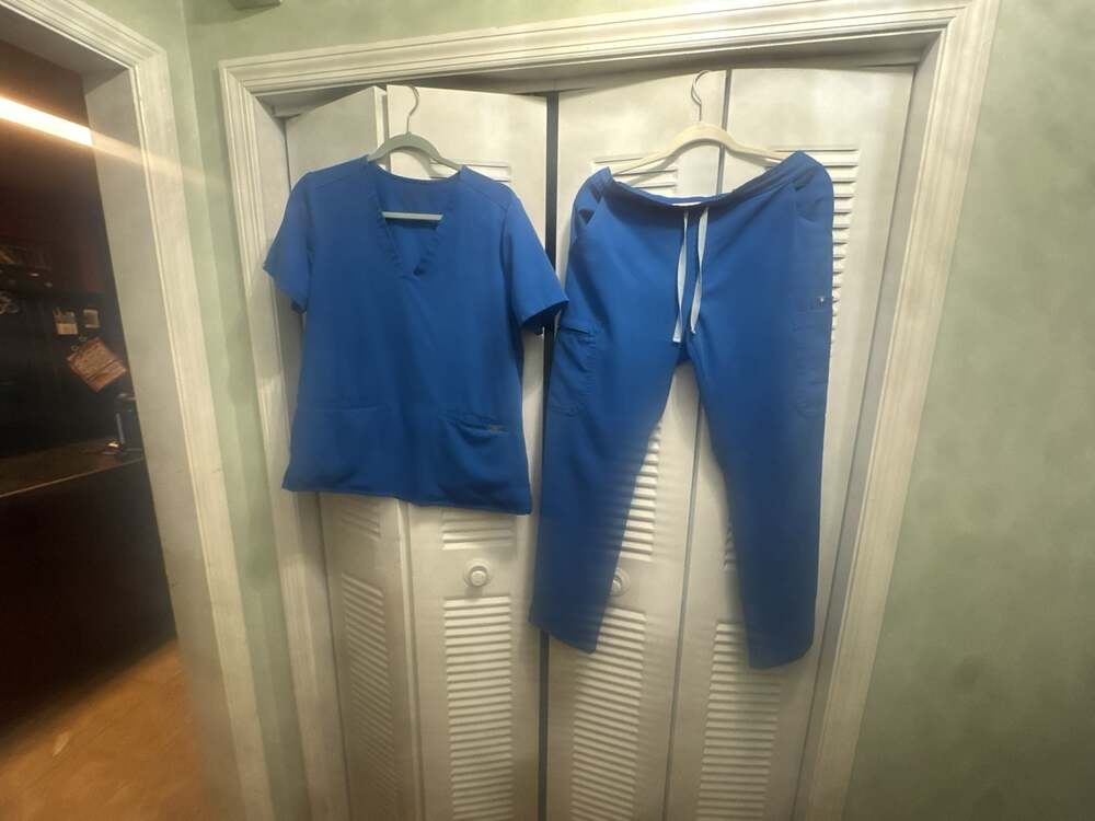 FIGS Technical Collection Scrub Set Size M